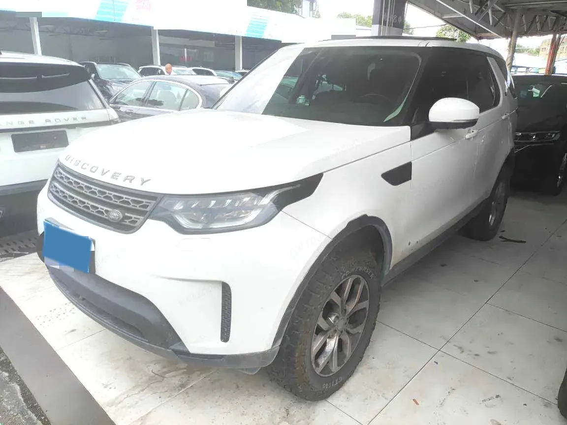 2018 Land Rover Discovery 2.0T 300HP L4 8AT,autocango,china used car exporter,china ev exporter,chinese used car exporter,chinese used ev exporter