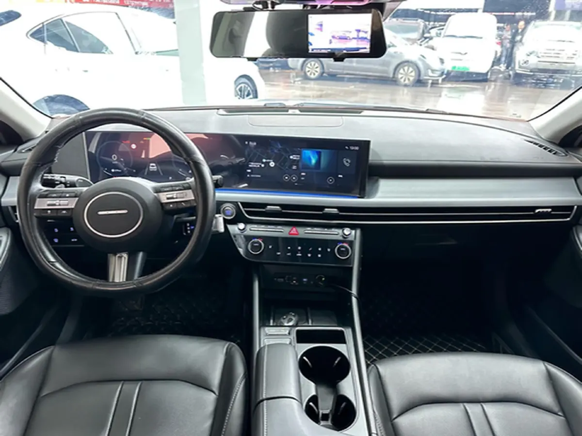 2024 Hyundai Sonata 1.5T 170HP L4 8AT,autocango,china used car exporter,china ev exporter,chinese used car exporter,chinese used ev exporter