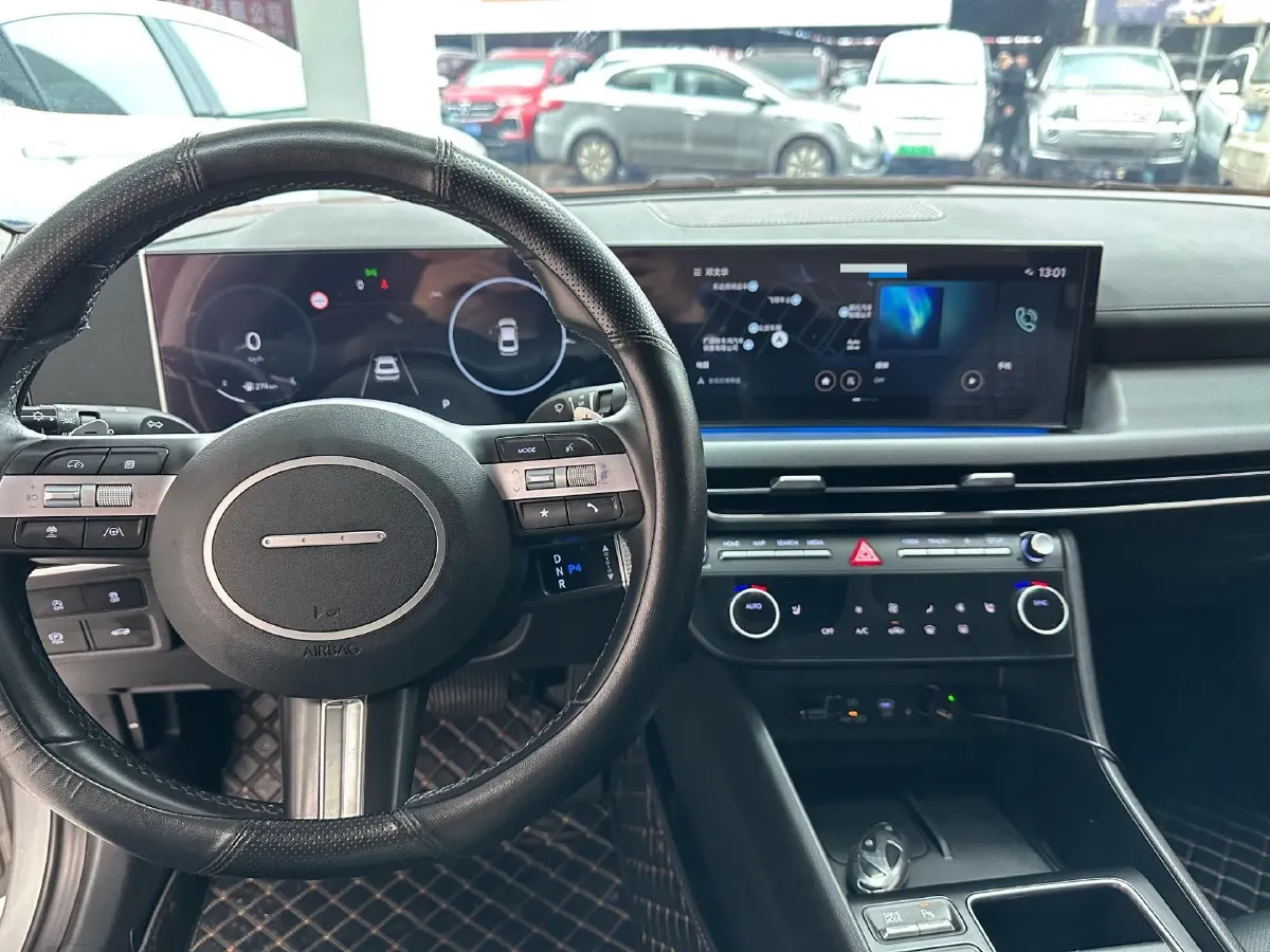 2024 Hyundai Sonata 1.5T 170HP L4 8AT,autocango,china used car exporter,china ev exporter,chinese used car exporter,chinese used ev exporter