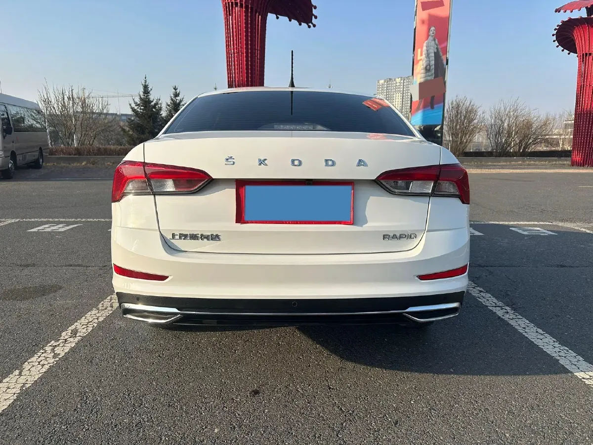 2022 Skoda Rapid 1.5L 112HP L4 6AT,autocango,china used car exporter,china ev exporter,chinese used car exporter,chinese used ev exporter