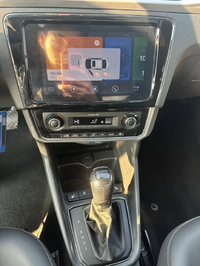 2022 Skoda Rapid 1.5L 112HP L4 6AT,autocango,china used car exporter,china ev exporter,chinese used car exporter,chinese used ev exporter