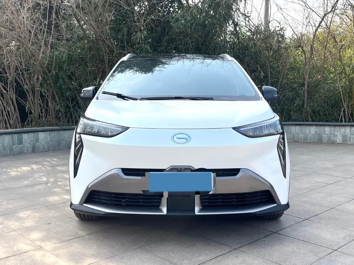 2022 Geely Okavango 1.8T 184HP L4 7DCT,autocango,china used car exporter,china ev exporter,chinese used car exporter,chinese used ev exporter