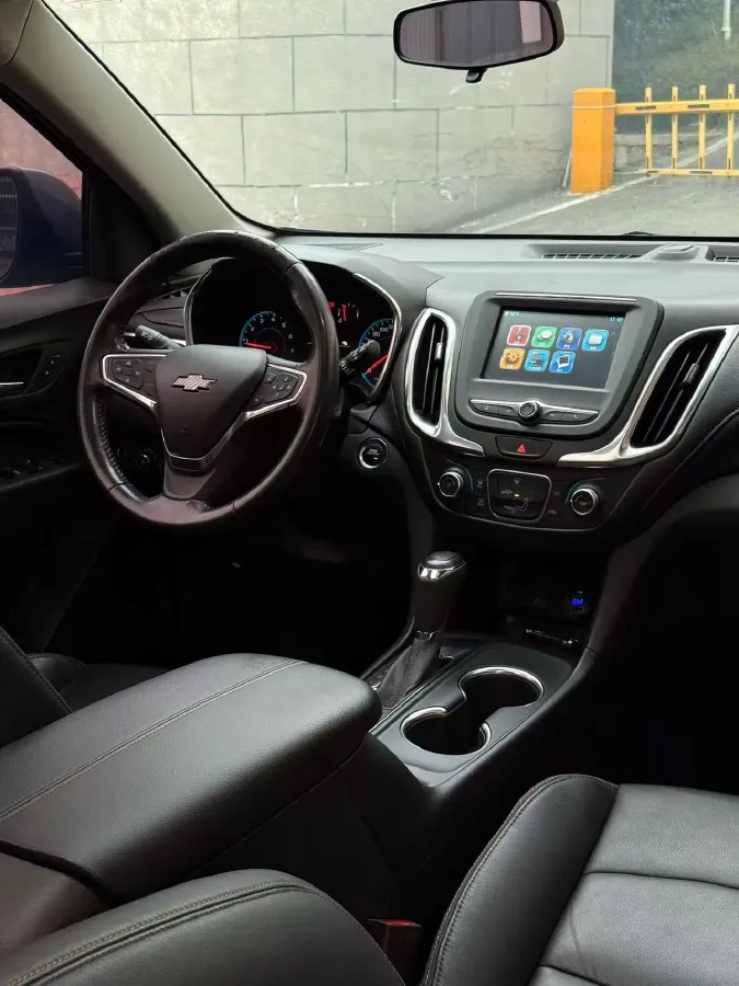 2019 Chevrolet Equinox 1.5T 169HP L4 6AT,autocango,china used car exporter,china ev exporter,chinese used car exporter,chinese used ev exporter