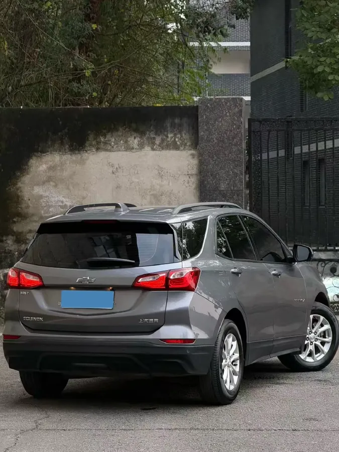 2019 Chevrolet Equinox 1.5T 169HP L4 6AT,autocango,china used car exporter,china ev exporter,chinese used car exporter,chinese used ev exporter