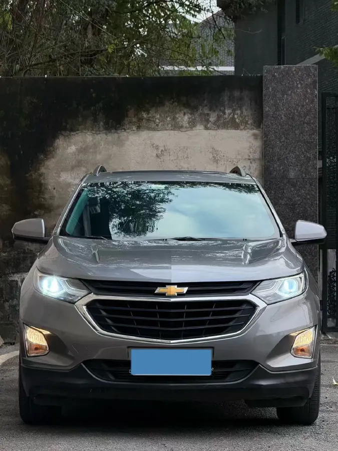 2019 Chevrolet Equinox 1.5T 169HP L4 6AT,autocango,china used car exporter,china ev exporter,chinese used car exporter,chinese used ev exporter