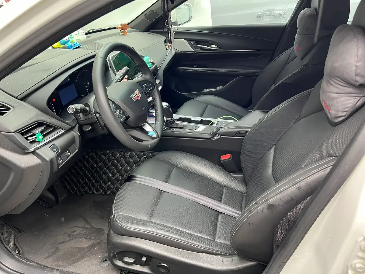 2023 Cadillac CT4 1.5T 211HP L4 8AT,autocango,china used car exporter,china ev exporter,chinese used car exporter,chinese used ev exporter