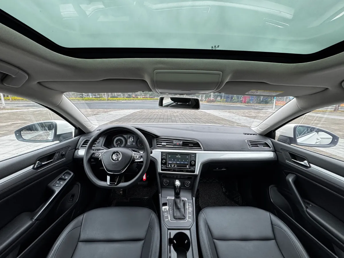 2019 Volkswagen Lamando 1.4T 131HP L4 7DCT,autocango,china used car exporter,china ev exporter,chinese used car exporter,chinese used ev exporter