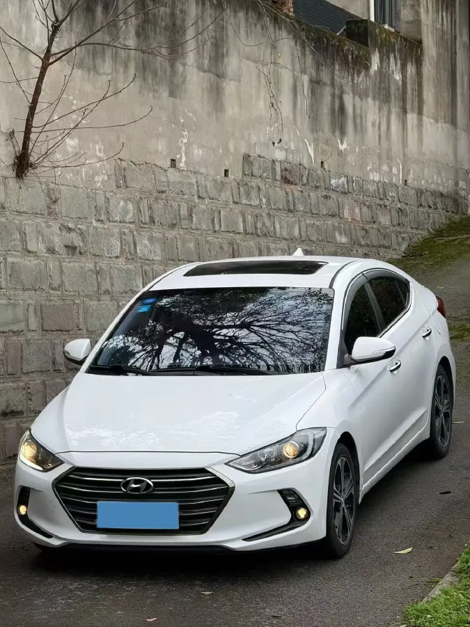 2018 Hyundai Elantra 1.4T 130HP L4 7DCT,autocango,china used car exporter,china ev exporter,chinese used car exporter,chinese used ev exporter