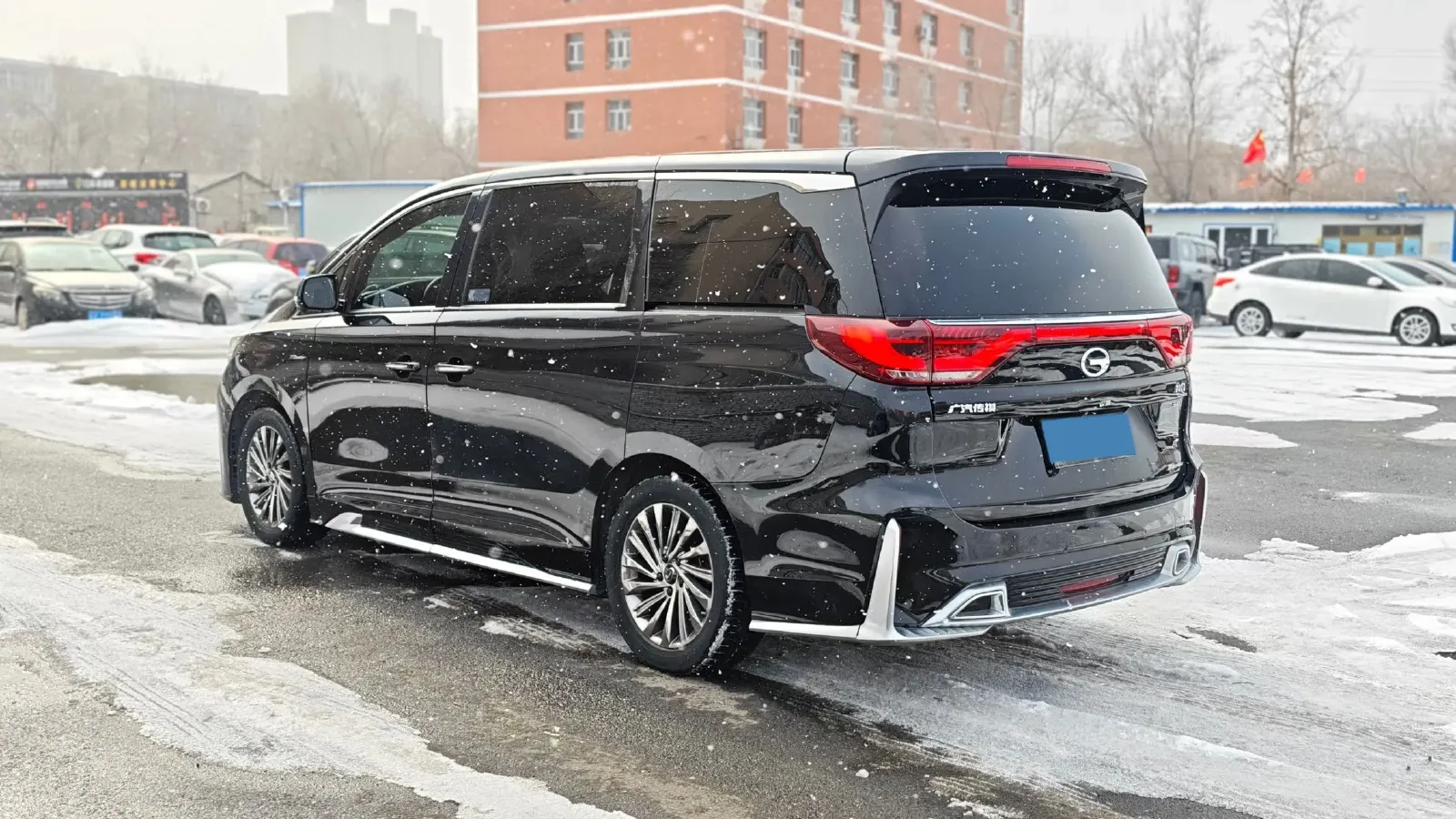 2021 GAC Trumpchi M8 2.0T 252HP L4 8AT,autocango,china used car exporter,china ev exporter,chinese used car exporter,chinese used ev exporter