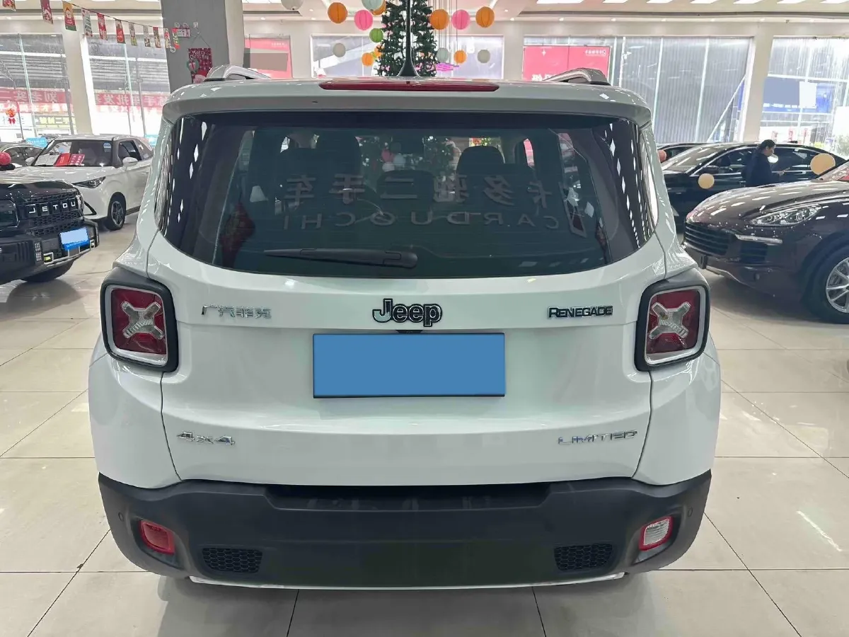 2017 Jeep Renegade 2.0L 155HP L4 9AT,autocango,china used car exporter,china ev exporter,chinese used car exporter,chinese used ev exporter