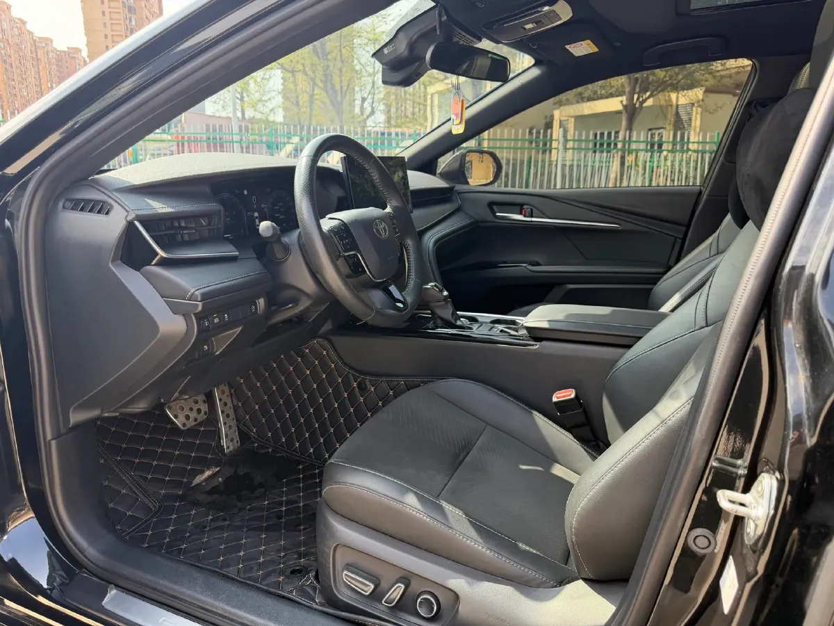 2024 Toyota Camry 2.0L 173HP L4 CVT,autocango,china used car exporter,china ev exporter,chinese used car exporter,chinese used ev exporter