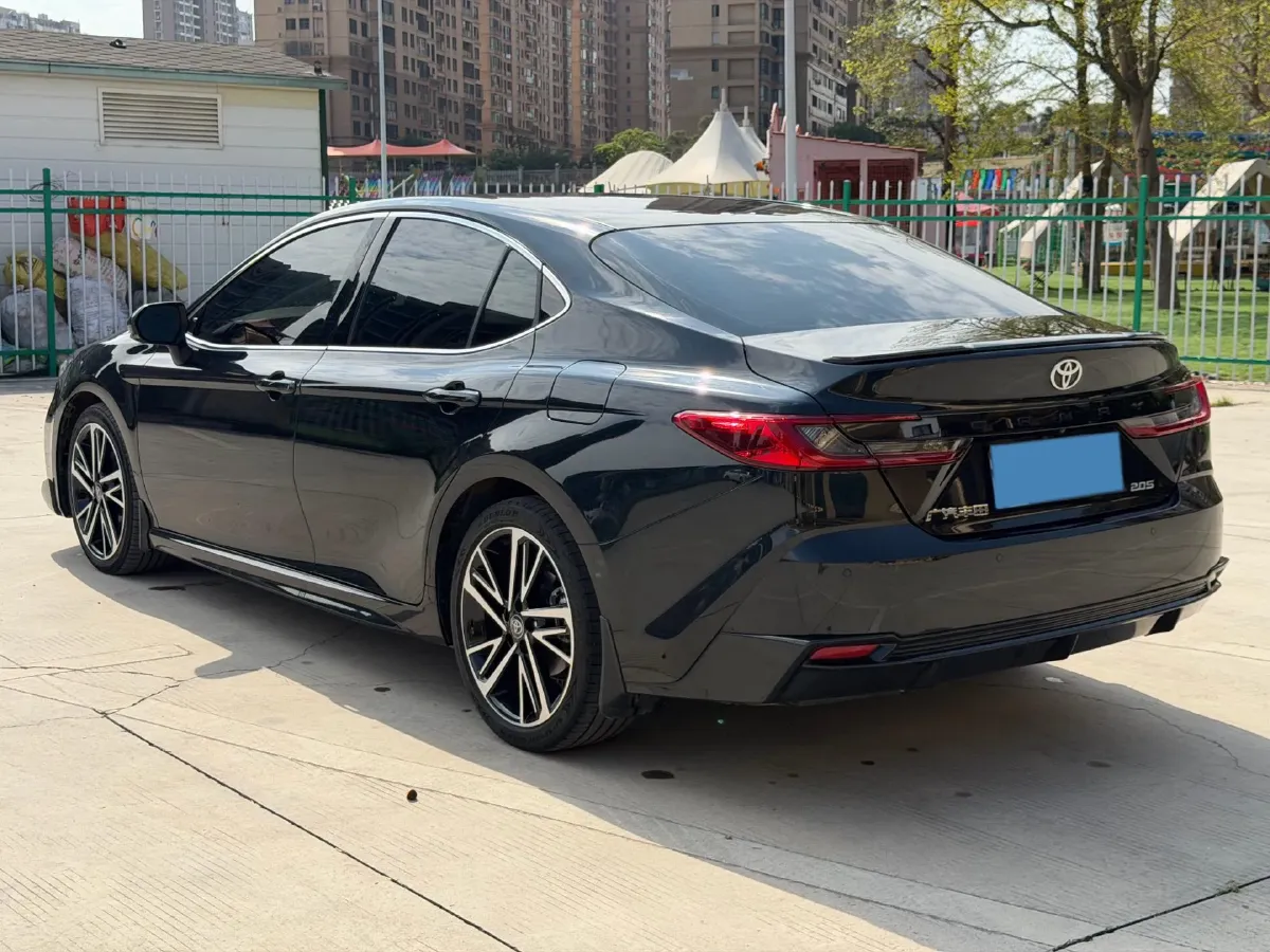 2024 Toyota Camry 2.0L 173HP L4 CVT,autocango,china used car exporter,china ev exporter,chinese used car exporter,chinese used ev exporter