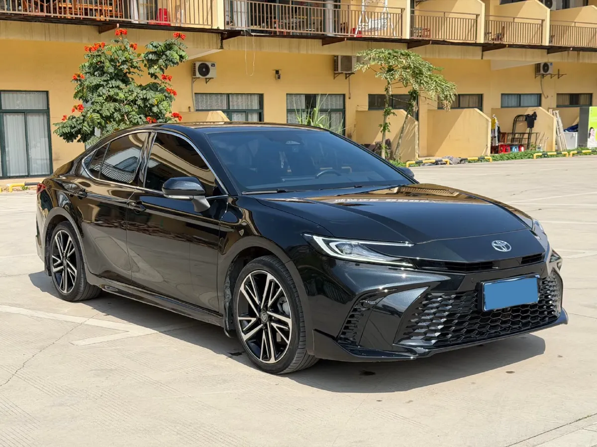 2024 Toyota Camry 2.0L 173HP L4 CVT,autocango,china used car exporter,china ev exporter,chinese used car exporter,chinese used ev exporter