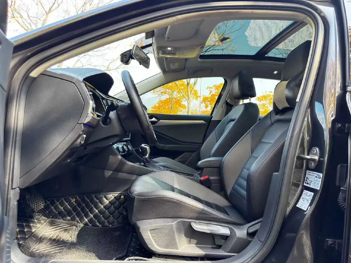 2020 Volkswagen Sagitar 1.4T 150HP L4 7DCT,autocango,china used car exporter,china ev exporter,chinese used car exporter,chinese used ev exporter