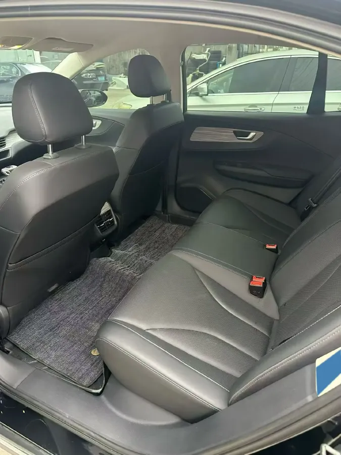 2022 HongQi E-QM5 BEV 54KWH,autocango,china used car exporter,china ev exporter,chinese used car exporter,chinese used ev exporter