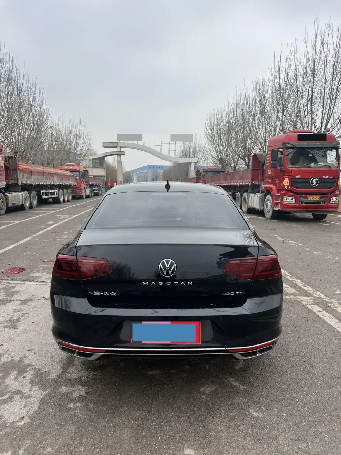 2023 Volkswagen Magotan 2.0T 186HP L4 7DCT,autocango,china used car exporter,china ev exporter,chinese used car exporter,chinese used ev exporter
