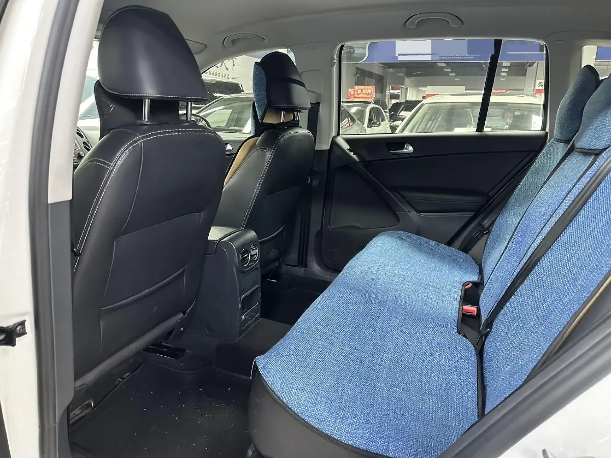 2017 MAXUS T60 2.0T 224HP L4 6AT,autocango,china used car exporter,china ev exporter,chinese used car exporter,chinese used ev exporter