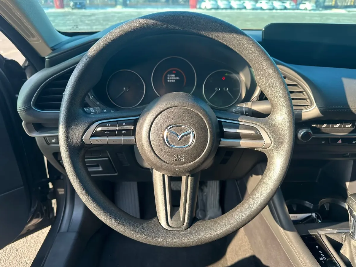 2021 Mazda 3 Axela 1.5L 117HP L4 6AT,autocango,china used car exporter,china ev exporter,chinese used car exporter,chinese used ev exporter
