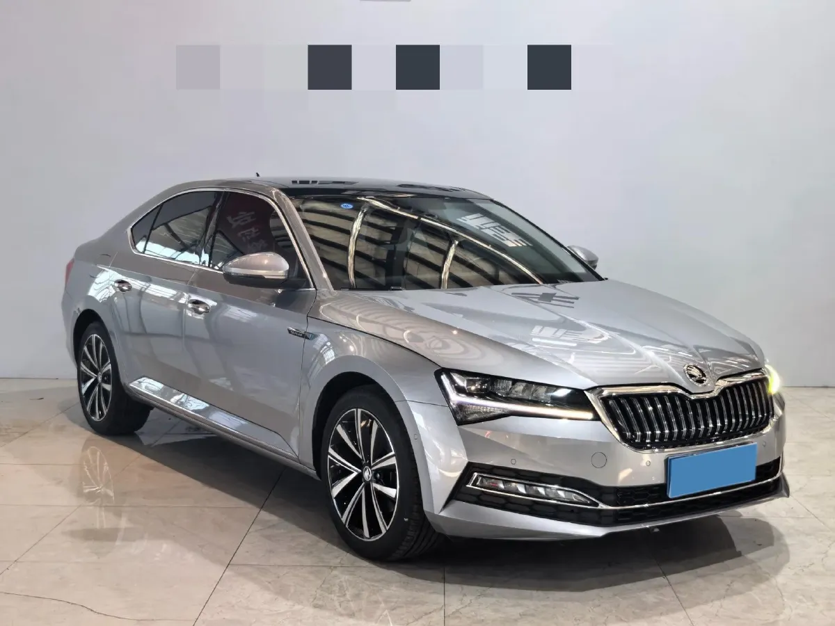 2023 Skoda Superb 1.4T 150HP L4 7DCT,autocango,china used car exporter,china ev exporter,chinese used car exporter,chinese used ev exporter