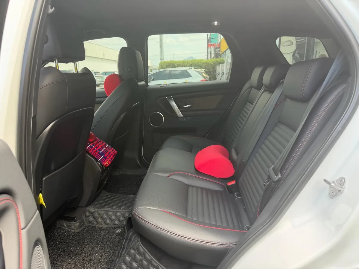 2022 Land Rover Discovery Sport 2.0T 249HP L4 9AT,autocango,china used car exporter,china ev exporter,chinese used car exporter,chinese used ev exporter