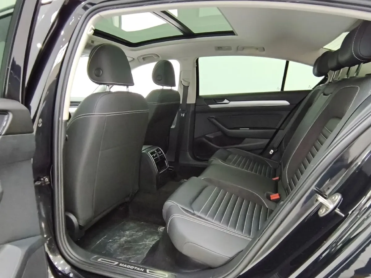 2020 Volkswagen Magotan 1.4T 150HP L4 7DCT,autocango,china used car exporter,china ev exporter,chinese used car exporter,chinese used ev exporter