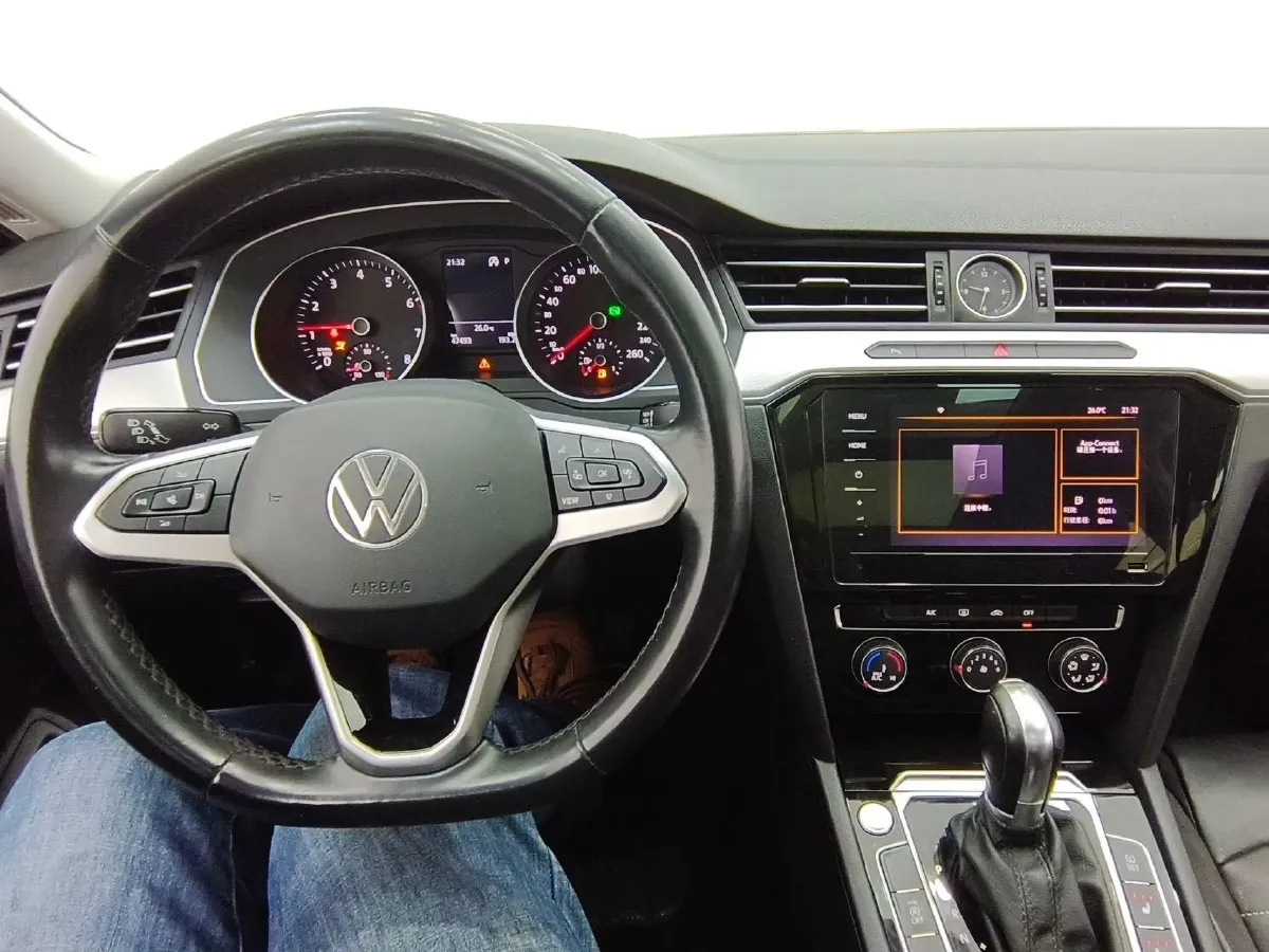 2020 Volkswagen Magotan 1.4T 150HP L4 7DCT,autocango,china used car exporter,china ev exporter,chinese used car exporter,chinese used ev exporter