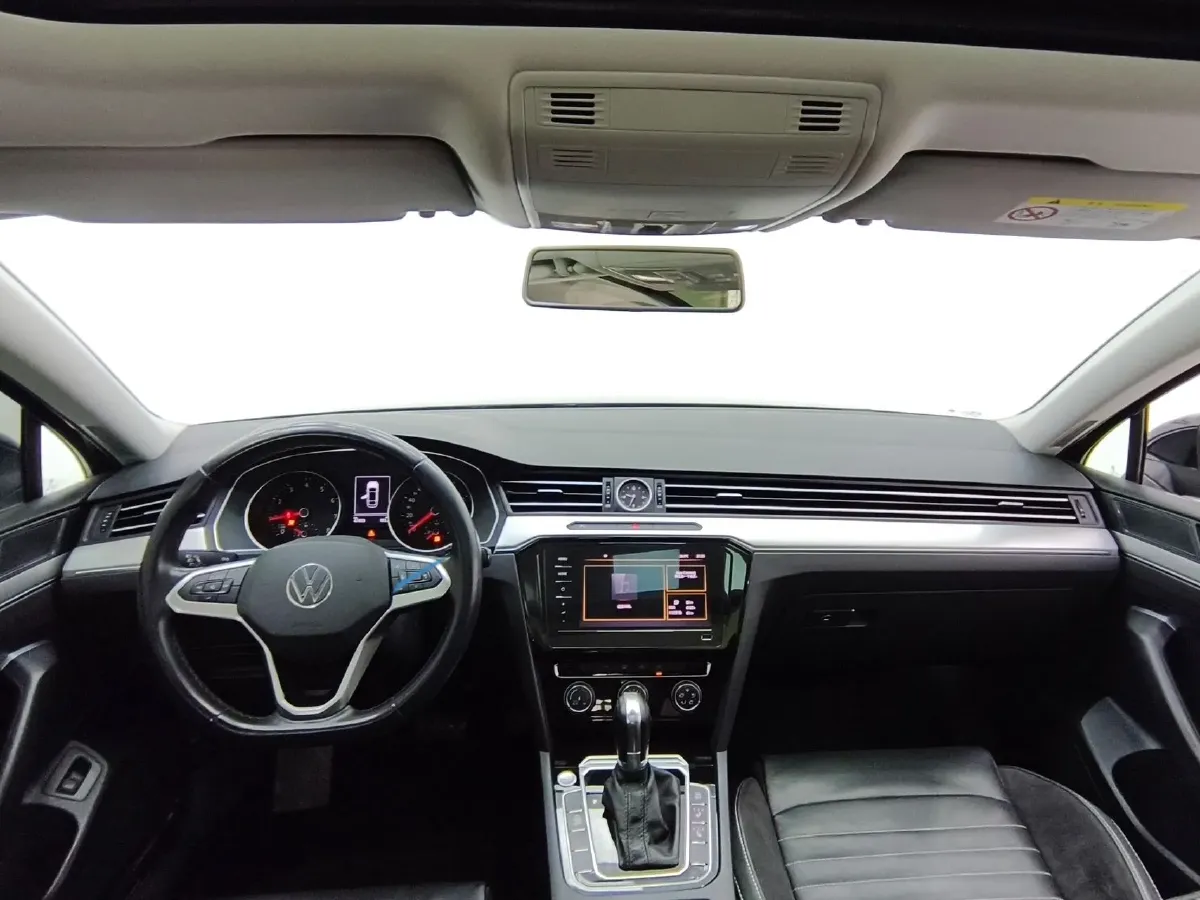 2020 Volkswagen Magotan 1.4T 150HP L4 7DCT,autocango,china used car exporter,china ev exporter,chinese used car exporter,chinese used ev exporter