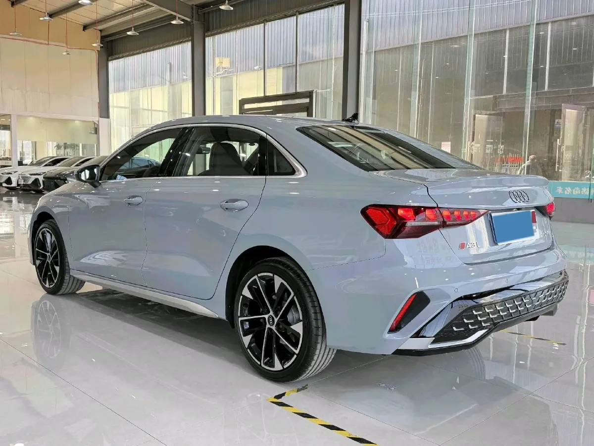 2025 Audi A3 1.5T 160HP L4 7DCT,autocango,china used car exporter,china ev exporter,chinese used car exporter,chinese used ev exporter