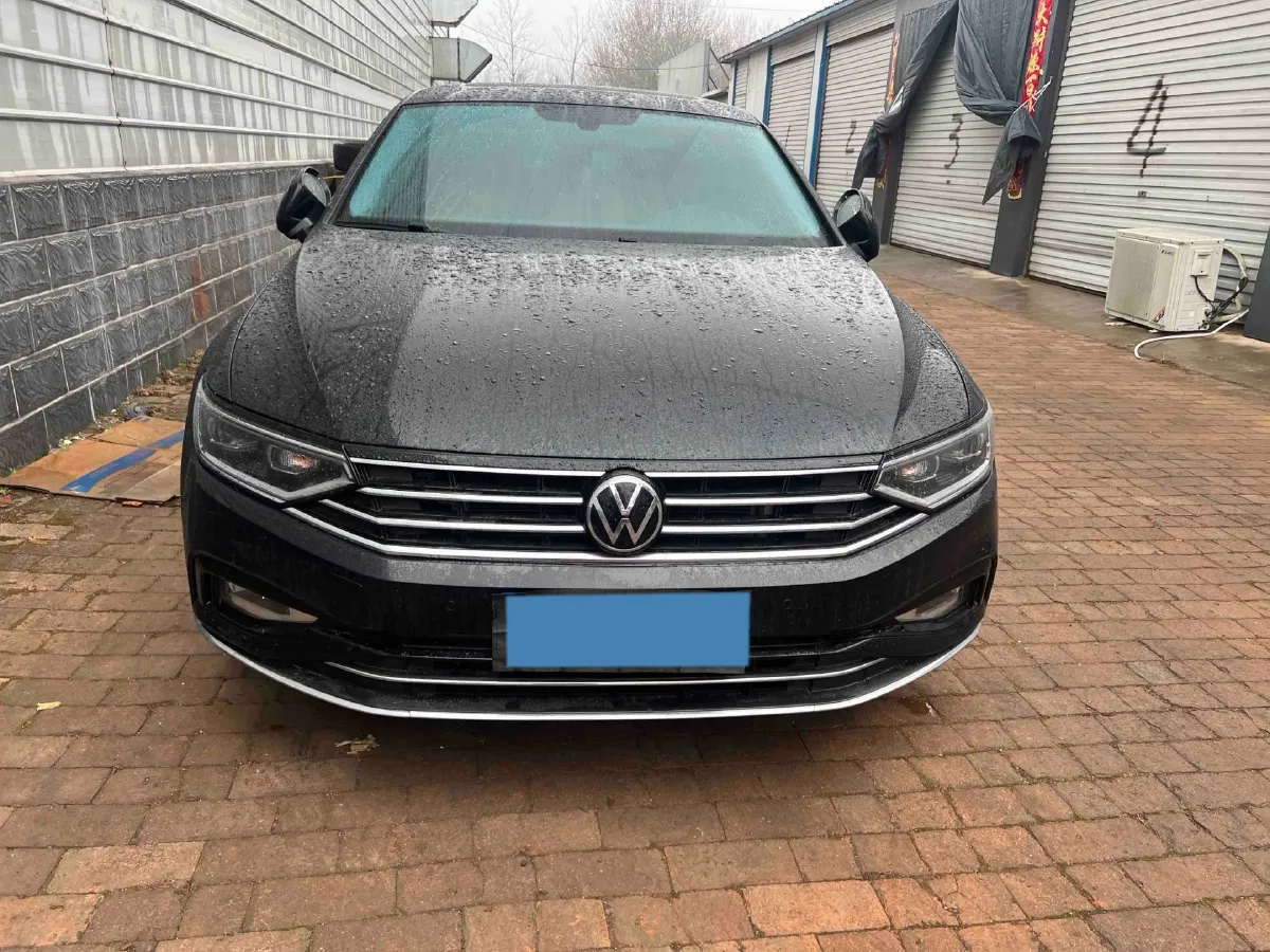 2021 Volkswagen Magotan 2.0T 186HP L4 7DCT,autocango,china used car exporter,china ev exporter,chinese used car exporter,chinese used ev exporter
