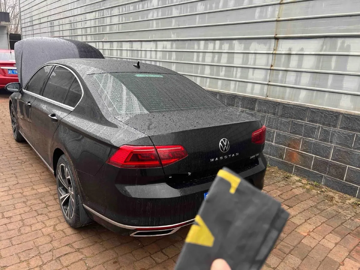 2021 Volkswagen Magotan 2.0T 186HP L4 7DCT,autocango,china used car exporter,china ev exporter,chinese used car exporter,chinese used ev exporter