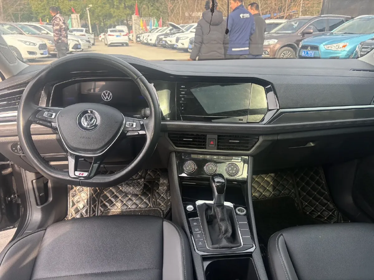 2020 Volkswagen Sagitar 1.2T 116HP L4 7DCT,autocango,china used car exporter,china ev exporter,chinese used car exporter,chinese used ev exporter