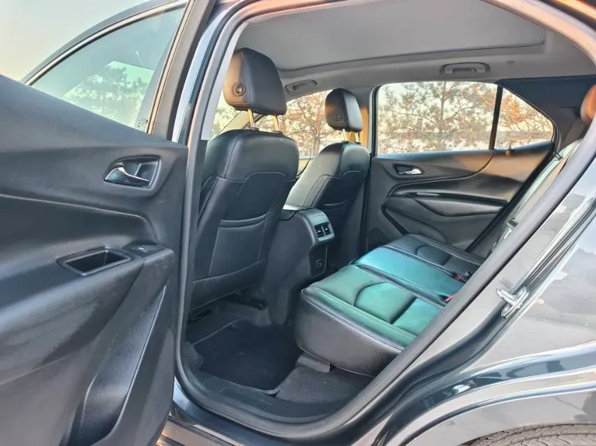 2018 Chevrolet Equinox 1.5T 180HP L4 6AT,autocango,china used car exporter,china ev exporter,chinese used car exporter,chinese used ev exporter