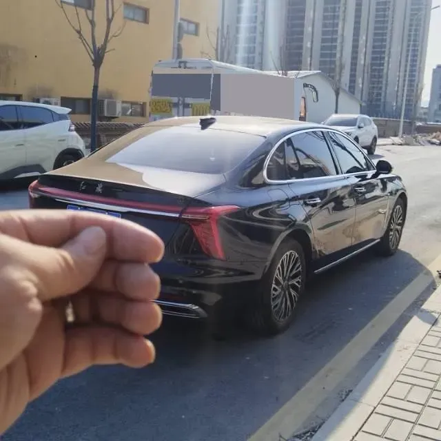 2025 HongQi H5 1.5T 169HP L4 1DHT Hybrid,autocango,china used car exporter,china ev exporter,chinese used car exporter,chinese used ev exporter