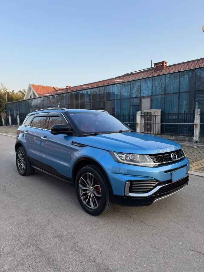 2018 Landwind X7 1.5T 163HP L4 8AT,autocango,china used car exporter,china ev exporter,chinese used car exporter,chinese used ev exporter