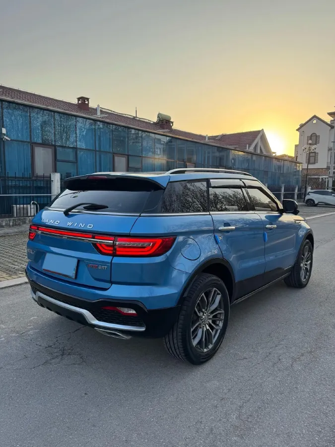 2018 Landwind X7 1.5T 163HP L4 8AT,autocango,china used car exporter,china ev exporter,chinese used car exporter,chinese used ev exporter