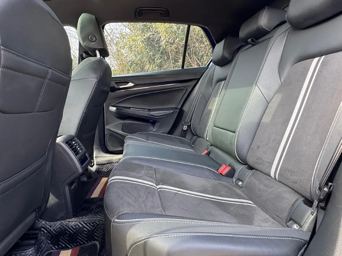 2021 Volkswagen Golf 1.4T 150HP L4 7DCT,autocango,china used car exporter,china ev exporter,chinese used car exporter,chinese used ev exporter