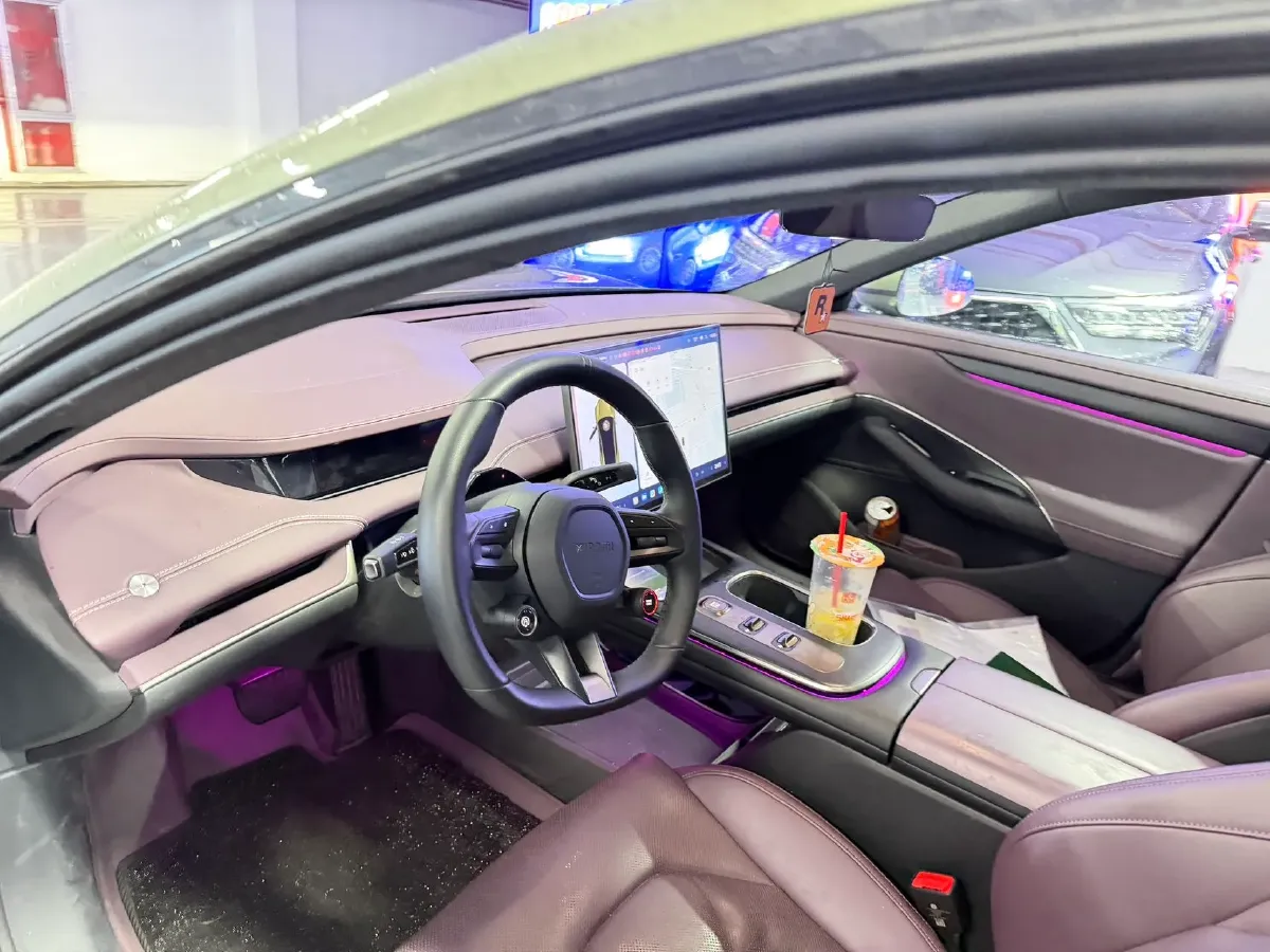 2024 MI SU7 BEV 73.6KWH,autocango,china used car exporter,china ev exporter,chinese used car exporter,chinese used ev exporter