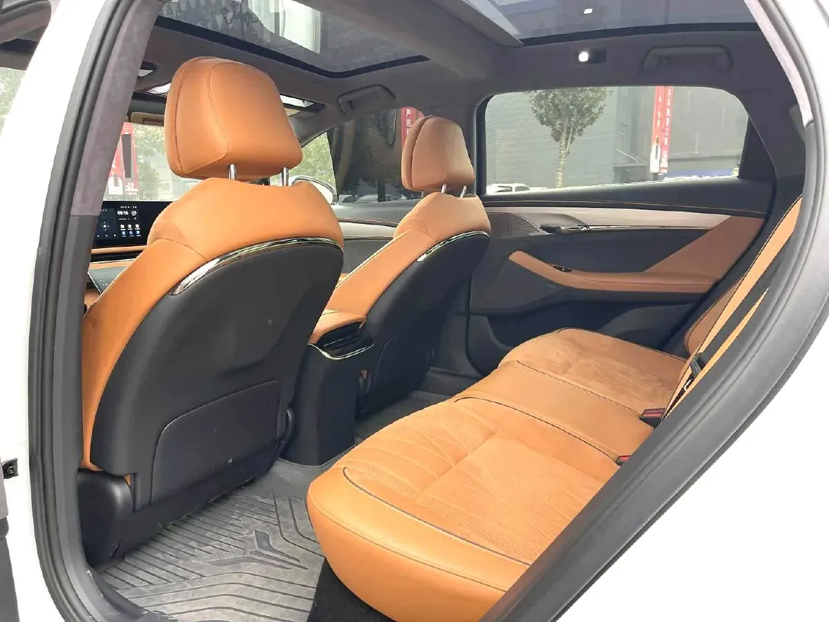 2023 Voyah ZhuiGuang BEV 108.73KWH,autocango,china used car exporter,china ev exporter,chinese used car exporter,chinese used ev exporter