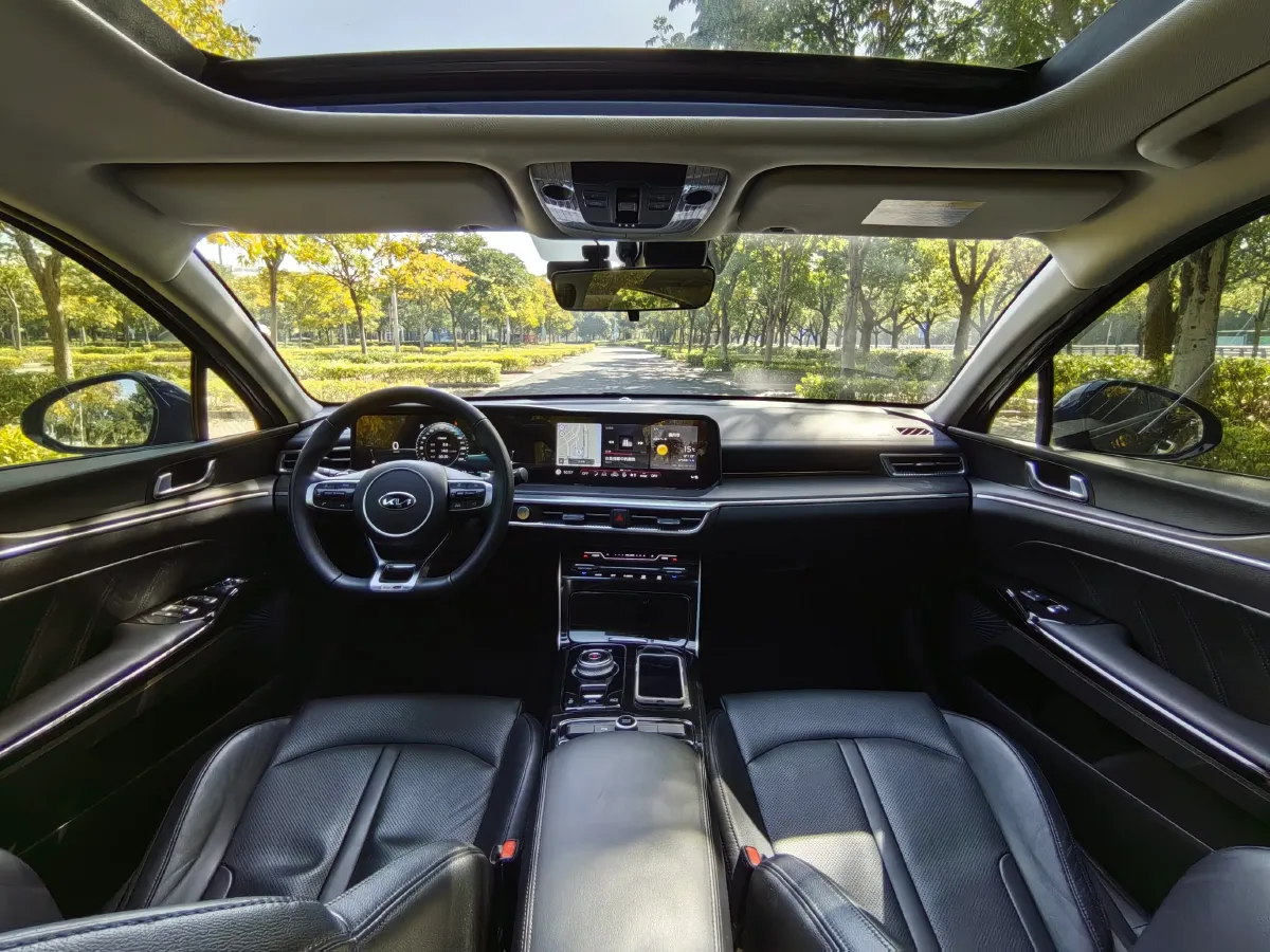 2020 Kia K5 2.0T 240HP L4 8AT,autocango,china used car exporter,china ev exporter,chinese used car exporter,chinese used ev exporter