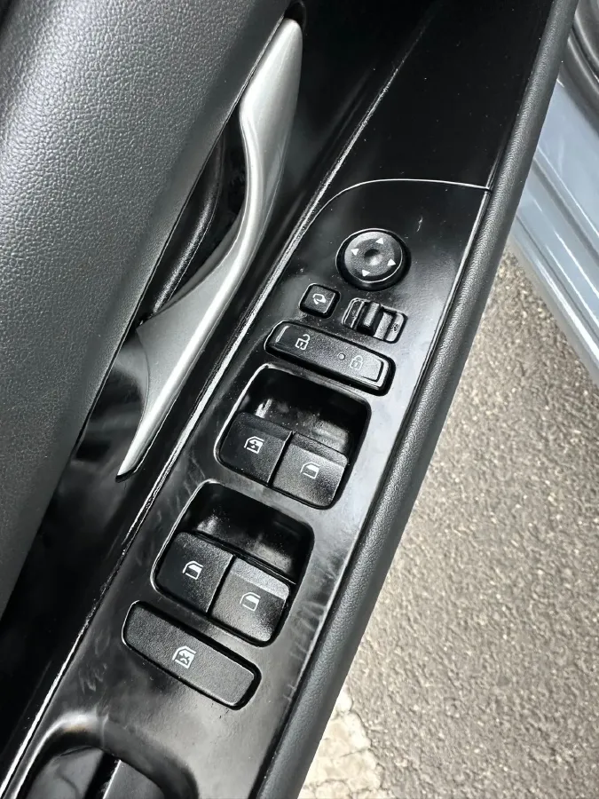 2022 Hyundai Elantra 1.5L 115HP L4 CVT,autocango,china used car exporter,china ev exporter,chinese used car exporter,chinese used ev exporter