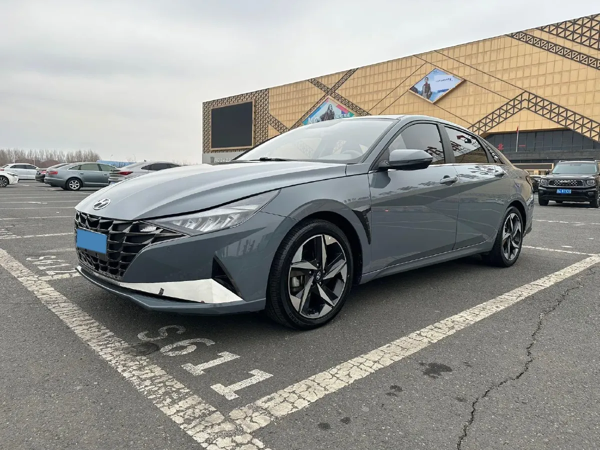 2022 Hyundai Elantra 1.5L 115HP L4 CVT,autocango,china used car exporter,china ev exporter,chinese used car exporter,chinese used ev exporter