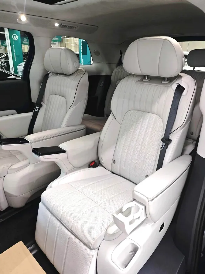 2025 Voyah Dream 1.5T 150HP L4 PHEV 41.7KWH,autocango,china used car exporter,china ev exporter,chinese used car exporter,chinese used ev exporter