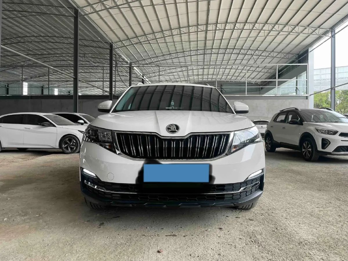 2022 Skoda Kamiq 1.5L 112HP L4 6AT,autocango,china used car exporter,china ev exporter,chinese used car exporter,chinese used ev exporter
