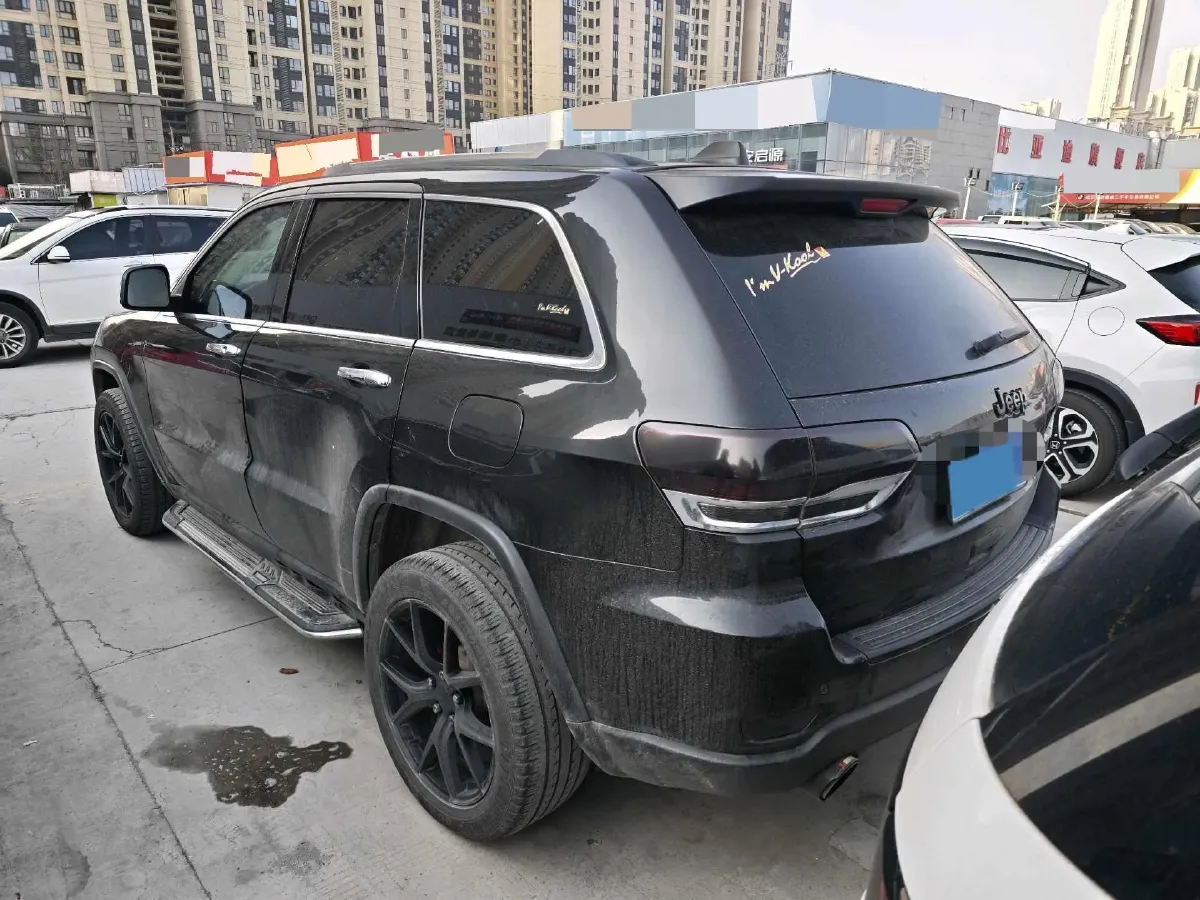 2022 BMW 5 Series 2.0T 184HP L4 8AT,autocango,china used car exporter,china ev exporter,chinese used car exporter,chinese used ev exporter