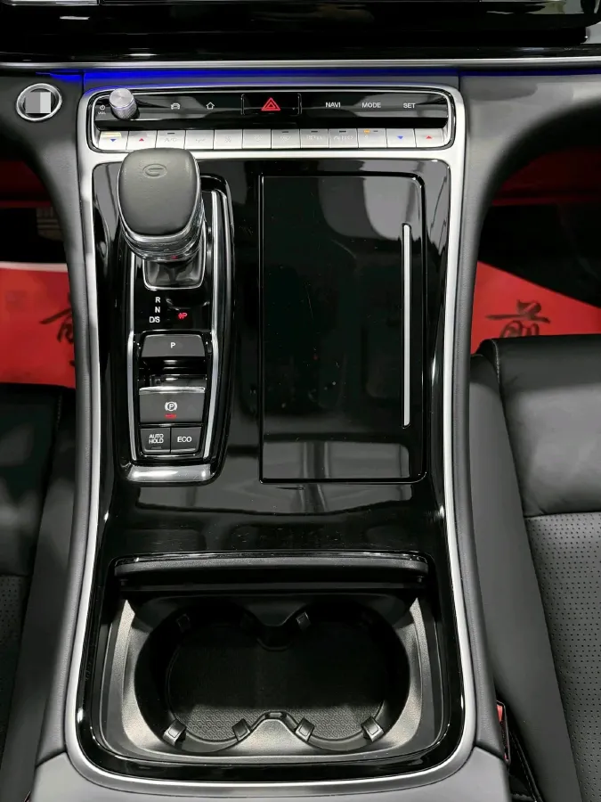 2021 GAC Trumpchi M8 2.0T 252HP L4 8AT,autocango,china used car exporter,china ev exporter,chinese used car exporter,chinese used ev exporter