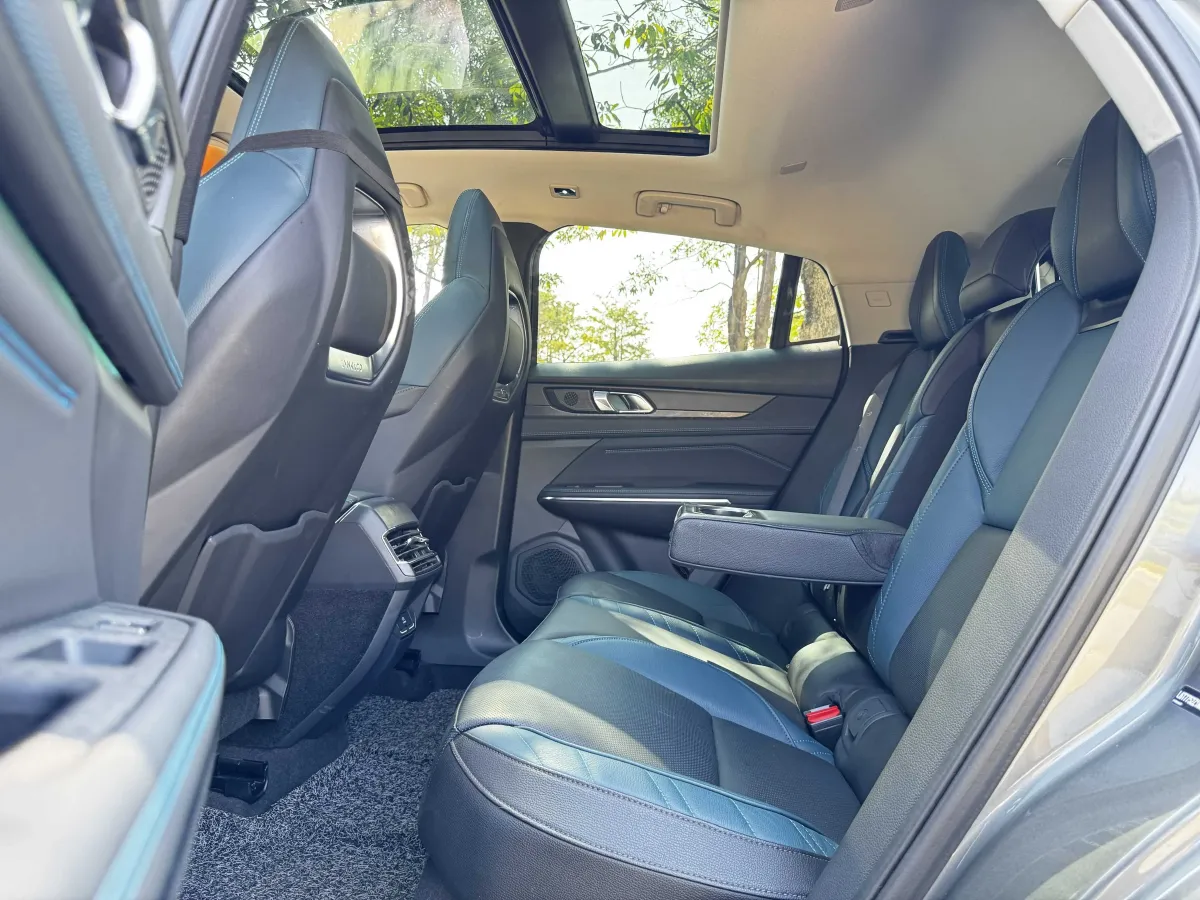 2020 LYNK&CO 05 2.0T 254HP L4 8AT,autocango,china used car exporter,china ev exporter,chinese used car exporter,chinese used ev exporter