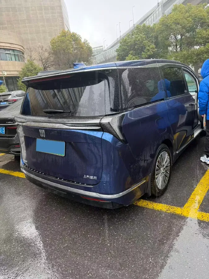 2024 Buick GL8 1.5T 180HP L4 2DHT PHEV 24.4KWH,autocango,china used car exporter,china ev exporter,chinese used car exporter,chinese used ev exporter