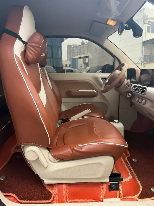 2024 WuLing HongGuang MINI EV BEV 17.3KWH,autocango,china used car exporter,china ev exporter,chinese used car exporter,chinese used ev exporter