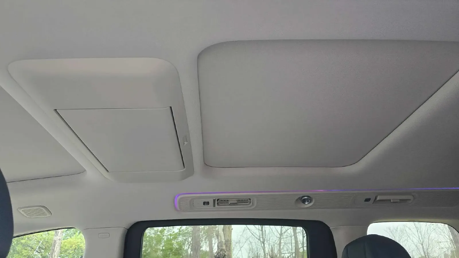 2026 Voyah Dream 1.5T 150HP L4 PHEV,autocango,china used car exporter,china ev exporter,chinese used car exporter,chinese used ev exporter