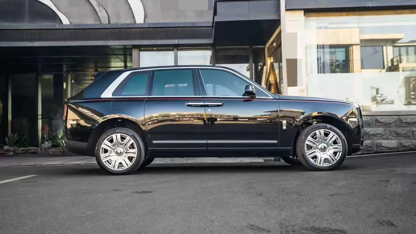 2024 Rolls-Royce Cullinan 6.7T 571HP V12 8AT,autocango,china used car exporter,china ev exporter,chinese used car exporter,chinese used ev exporter